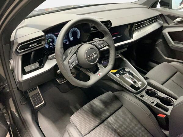 Audi A3 Sportback TFSI e S tronic S line ACC bild 6