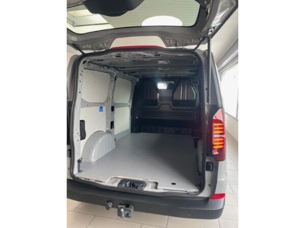 Volkswagen Transporter Kasten Motor: 2,0 l TDI 4MO 110 kW Getriebe: 8-Gang-Automatikgetriebe Rads bild 6