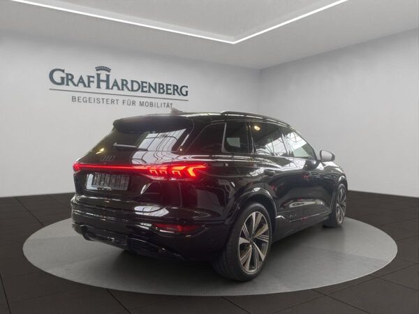 Audi Q6 e-tron *Luftfederfahrwerk*B&O* Pano* 2 Jahre Anschlussgarantie*AHK* Head-UP* bild 5
