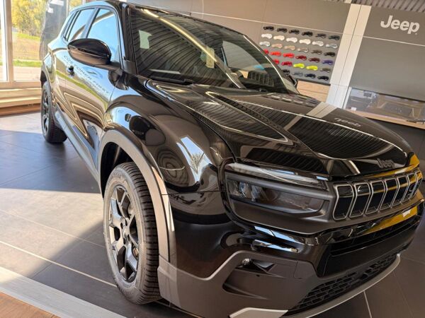 Jeep Avenger 1.2l DCT Black Edition E-Hybrid bild 5