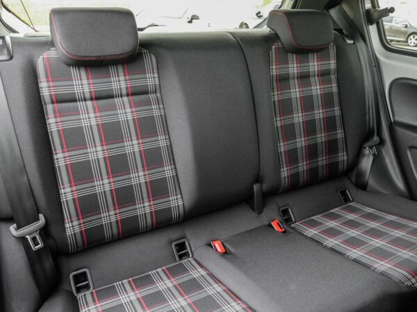 Volkswagen up! GTI 1.0 TSI beatsAudio Kamera Navi bild 4