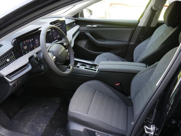 Skoda Superb Combi 1.5 TSI iV Selection Hybrid AHK Navi LED *966* bild 7