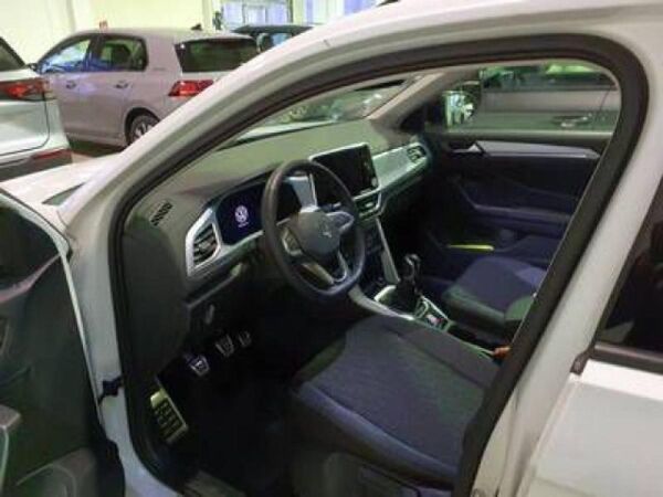 Volkswagen T-Roc 1.0 TSI Goal Navi LED ACC DAB+ AppConnect bild 3