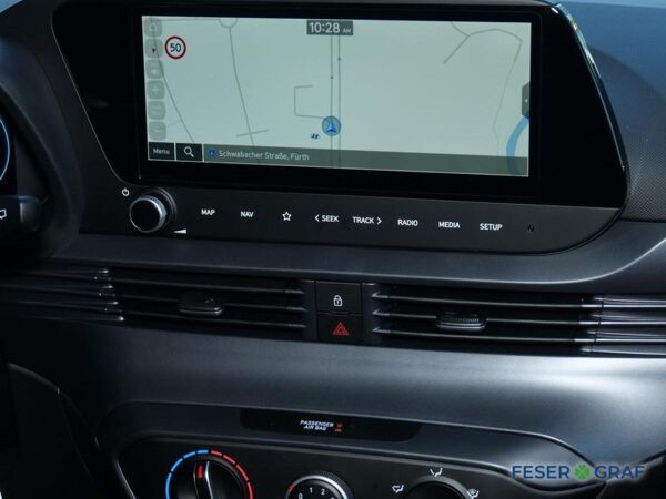 Hyundai i20 BLACKLINE DCT NAVI LED CAM SHZ LHZ CARPLAY bild 7