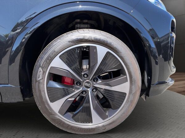 Audi Q6 e-tron performance S line 0,25%+B&O+Matrix bild 6