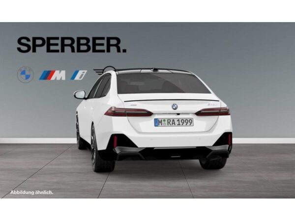 BMW 540 d xDr. Lim.,M-Sport Pro,B&W Sound,Driv.Ass.Prof,Inno-Pkt.,uvm. bild 4