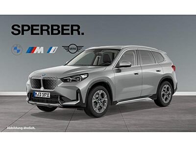 BMW iX1 eDr.20  xLine,Driv.Ass.,Prem.Pkt,AHK,uvm.