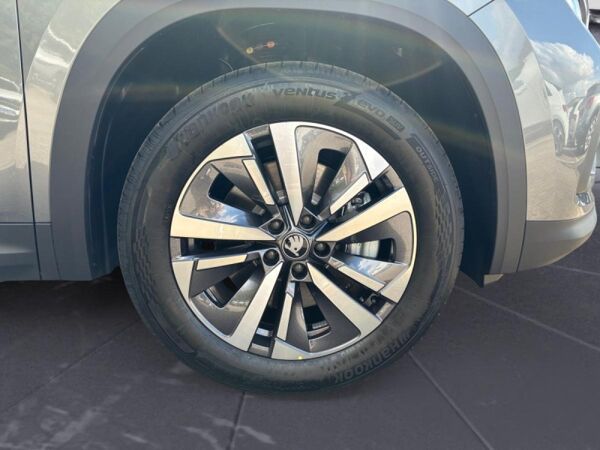 Skoda Kodiaq Selection Plug in Hybrid 1,5 TSI 204 PS kW 6-Gang-DSG *SOFORT VERFÜGBAR* bild 6
