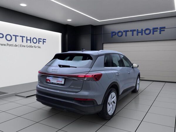 Audi Q4 e-tron 45 KLIMA PDC NAVI eKLAPPE bild 4