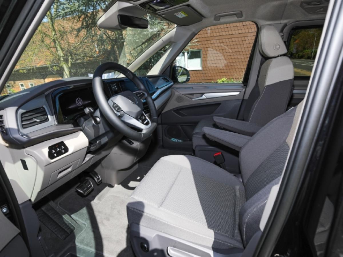 Volkswagen T7 Multivan Energy 2.0 TSI DSG 7-Sitzer AHK Kamera Matrix bild 5