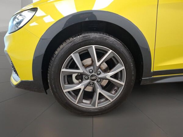 Audi A1 allstreet 35 TFSI LED RFK PDC Navi KlimaA bild 6