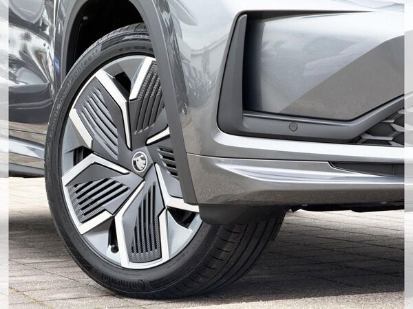 Skoda Kodiaq SPORTLINE ULTRA 2.0 TDI 142 kW 4x4 DSG (UVP 67.360€/SOFORT) MATRIX/CANTON/ASSIST PLUS/20"/PANO/7-Si bild 6