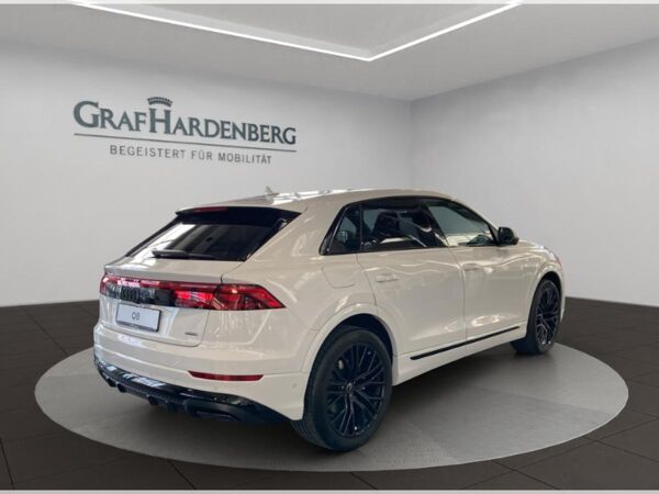 Audi Q8 TFSI e quattro 290 kW bild 6