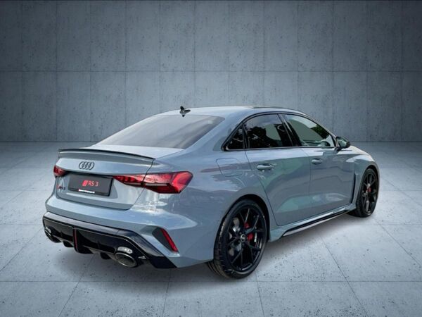 Audi RS3 RS 3 Limousine S tr. Vmax280 RS-Abgas PANO Matri bild 6
