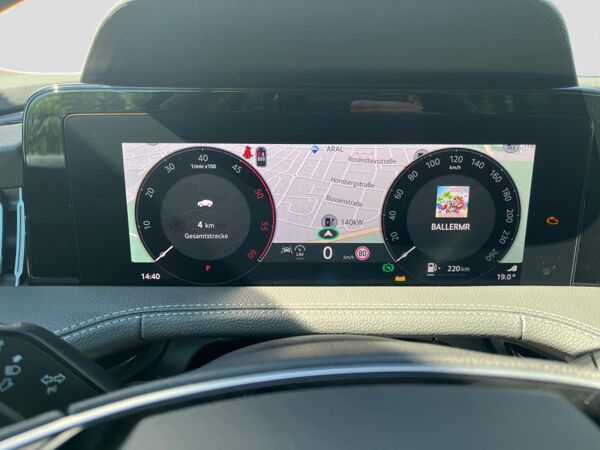 Skoda Superb Combi L&K 2,0 TDI DSG 4x4 PanoSD AHK bild 7