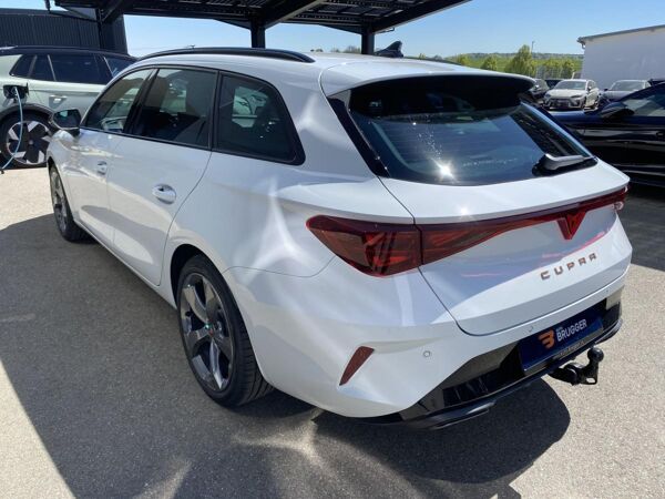 Cupra Leon Sportstourer 2,0 TDI DSG NAVI RFK LED ACC AHK bild 4