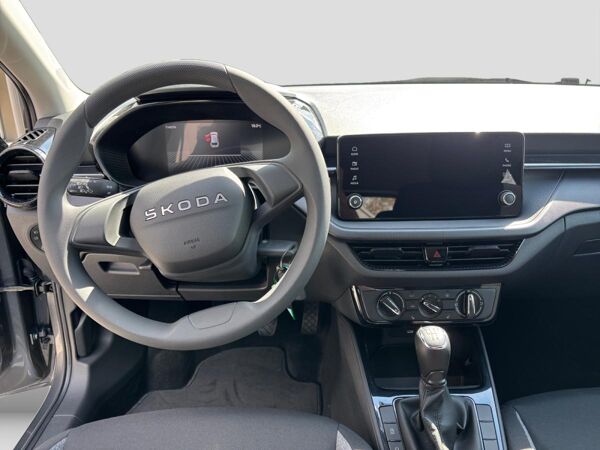 Skoda Fabia "Essence" 1.0TSI 95PS *SOFORT VERFÜGBAR* bild 4