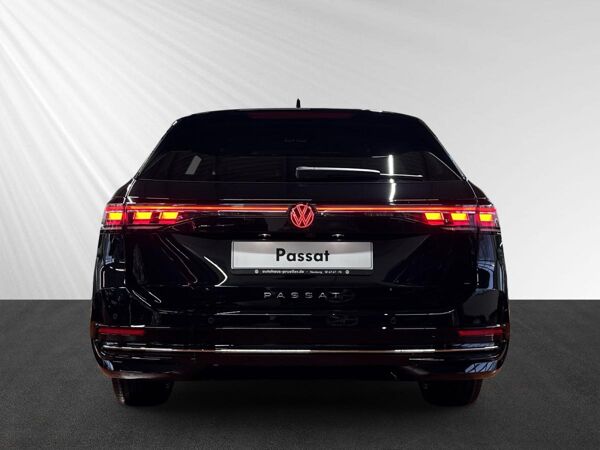 Volkswagen Passat Elegance 2,0 l TDI SCR 150 PS 7-Gang-DSG Navi + AHK + WR - Privatkunden bild 5