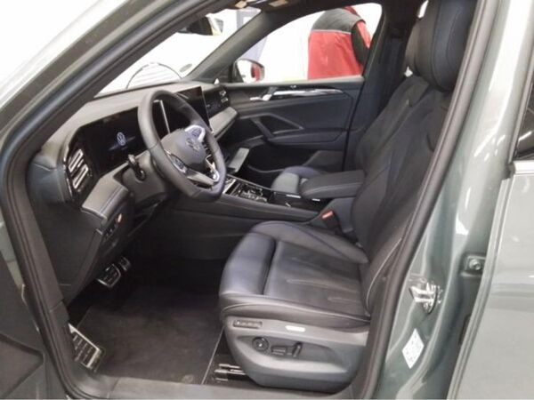 Volkswagen Tiguan R-Line 2.0TSI DSG 4Motion +STDHZ+LEDER+AHK+ bild 4