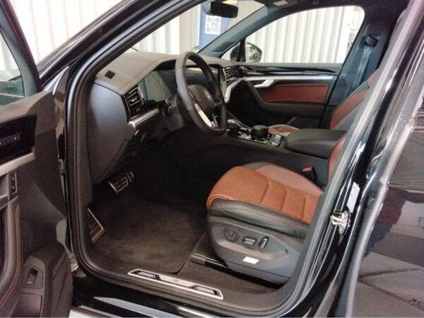 Volkswagen Touareg R-Line 3.0TDI +AHK+STDHZ+LUFT+KAMERA+ bild 4