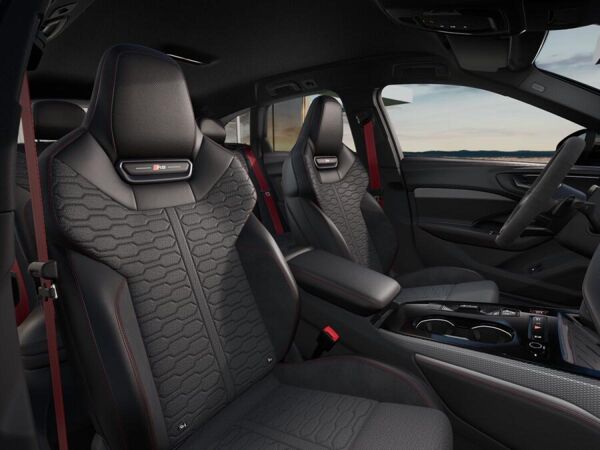 Audi RS5 Avant 470 KW quattro bild 6