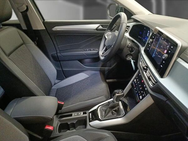 Volkswagen T-Roc 2.0 TDI DSG GOAL AHK R-KAM GANZJAHRESREIFEN bild 5