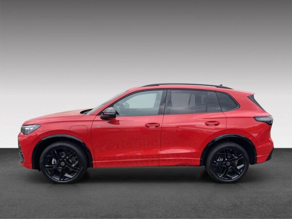 Volkswagen Tiguan eHybrid R-Line DSG Pano AHK !! AKTION - Sofort verfügbar !! bild 6