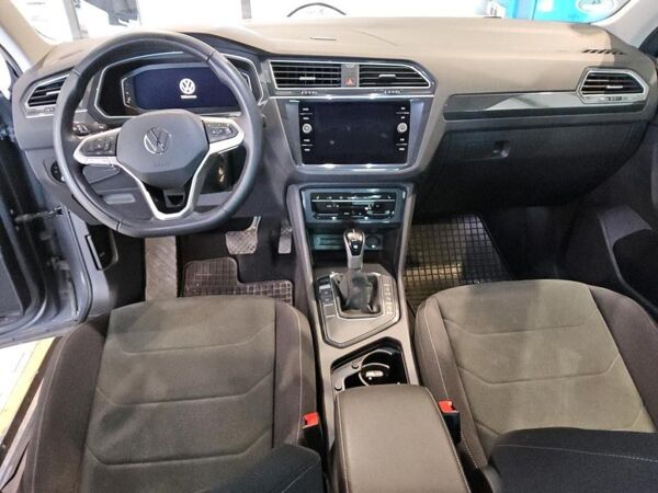 Volkswagen Tiguan 2.0TDI DSG Elegance STHZG AHK NAVI KAMERA bild 4