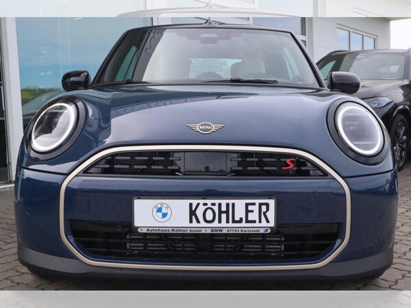MINI Cooper S Cabrio/Favoured Trim/Head-Up/RFK/LED/Lenkradhzg./DrivingAss. bild 3