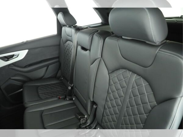 Audi SQ7 quattro tiptr. 7-Sitzer | AHK | PANO bild 3