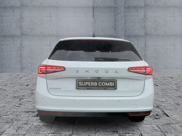 Skoda Superb Combi Selection 2,0 TDI DSG + Eroberungsaktion + sofort verfügbar bild 4