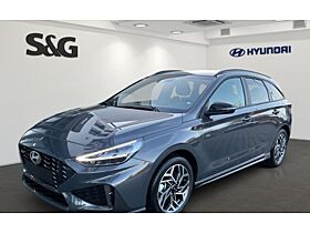 Hyundai i30 Kombi 1.6 T-DGI N-Line Autom. Sportpaket Navi Digitales Cockpit LED Hyundai i30 Kombi 1.6 T-DGI N-Line Autom. Sportpaket Navi Digitales Cockpit LED
