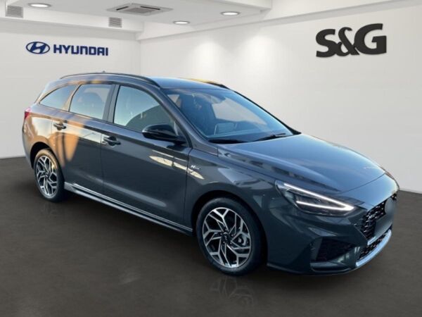 Hyundai i30 Kombi 1.6 T-DGI N-Line Autom. Sportpaket Navi Digitales Cockpit LED bild 2