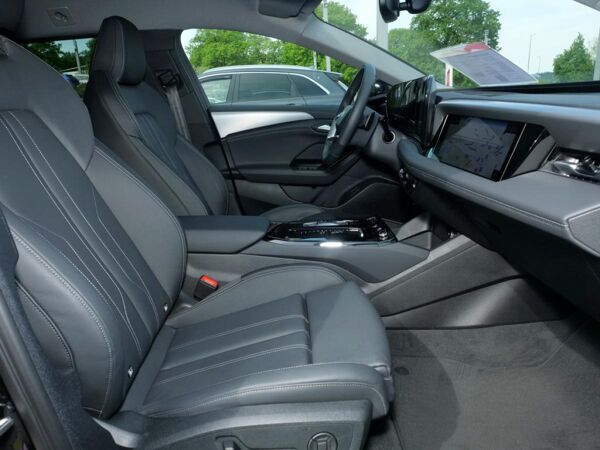 Audi A6 e-tron Avant performance ACC+AHK+MATRIX+20` bild 6
