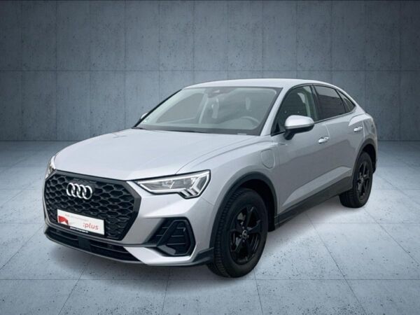 Audi Q3 Sportback TFSI e 45 TFSI e 180(245) S tronic bild 2