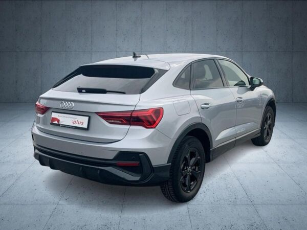 Audi Q3 Sportback TFSI e 45 TFSI e 180(245) S tronic bild 6