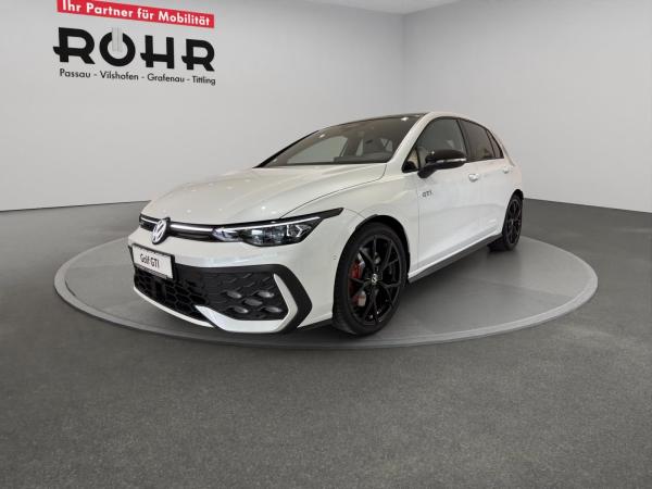 Volkswagen Golf VIII GTI (WR/Panorama/BlackStyle) 2.0 l TSI 7-Gang- DSG bild