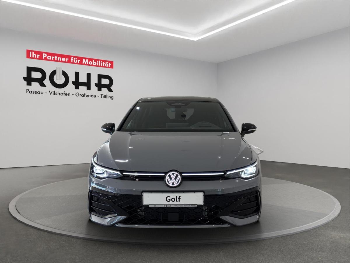 Volkswagen Golf VIII R-Line (WR/Pano/BlackStyle) 1.5 l eTSI110 7-Gang-DSG bild 2