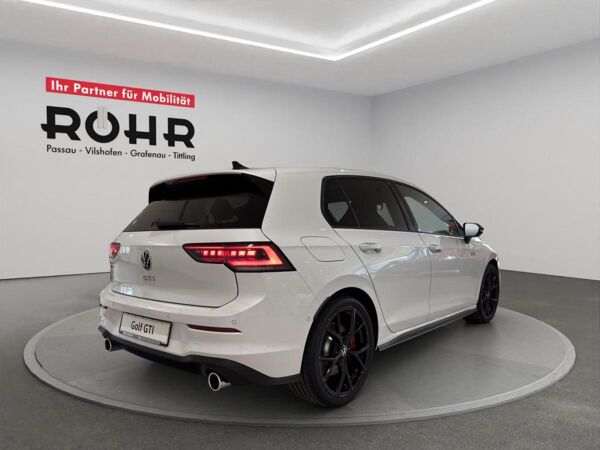 Volkswagen Golf VIII GTI (WR/Panorama/BlackStyle) 2.0 l TSI 7-Gang- DSG bild 4