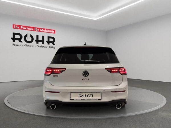 Volkswagen Golf VIII GTI (WR/Panorama/BlackStyle) 2.0 l TSI 7-Gang- DSG bild 5