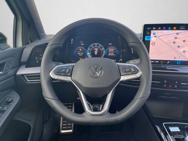 Volkswagen Golf R-Line 1.5 DSG BLACKSTYLE PANO NAVI bild 2