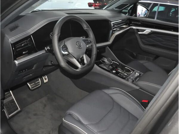 Volkswagen Touareg 3.0 V6 TDI 210kW 4MOT R-Line FINAL ED. bild 6