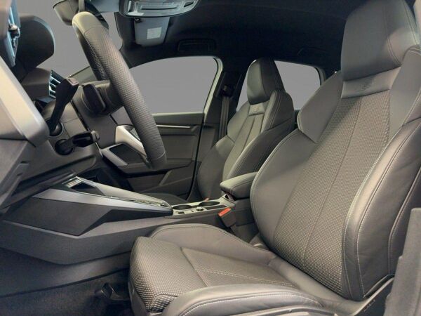 Audi A3 Sportback S line 35 TFSI virtual AHK bild 7