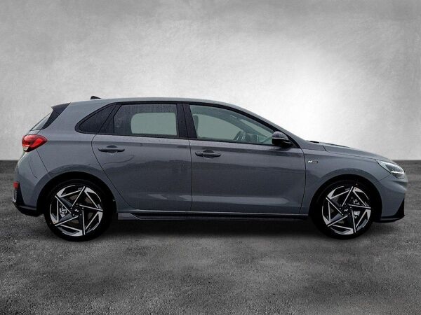 Hyundai i30 1.6 T-GDI N Line X KAMERA|NAVISHZ|LRHZ bild 6