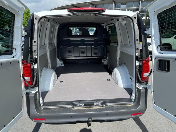 Mercedes-Benz Vito 116 Kasten PRO Lang | SOFORT VERFÜGBAR | AHK | Automatik | LED | 360° Kamera | Fahrassistenz Paket bild 5