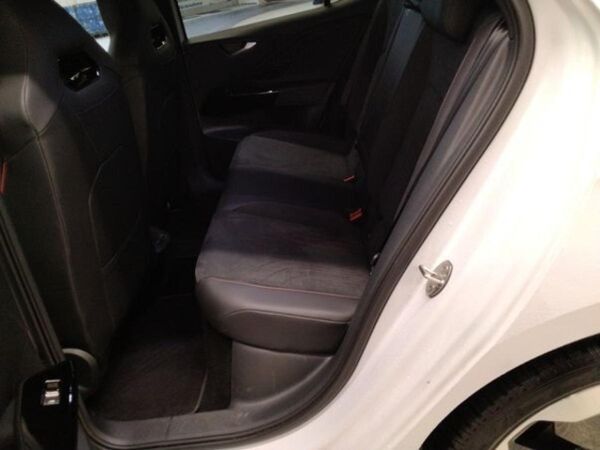 Volkswagen ID.3 GTX 84 kWh +WÄPU +H&K +IQ.LIGHT +ACC +CARPL bild 7