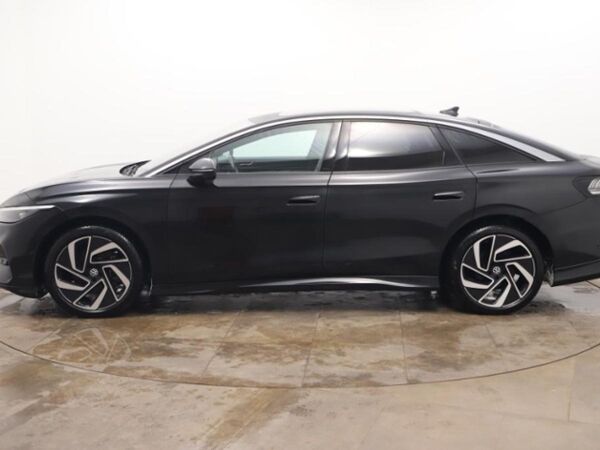 Volkswagen ID.7 PRO 82 kWh +H&K +PANO +360' +DCC +IQ.LIGHT bild 7