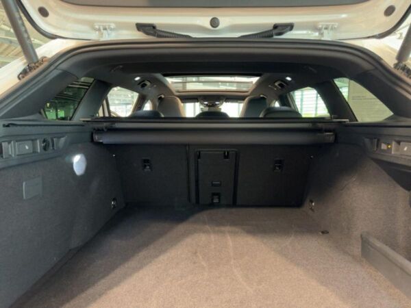 Volkswagen Passat R-Line bild 3
