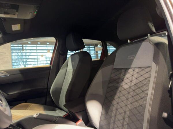 Volkswagen Taigo R-Line bild 7