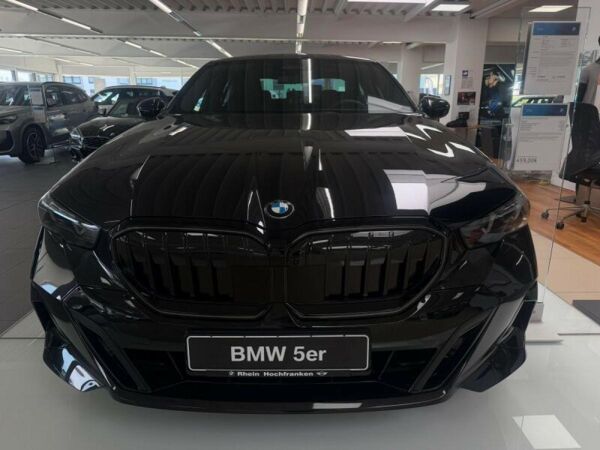 BMW 520 d Limousine >22% * M Sport Pro * AHK * ACC * 360 Grad * bild 2